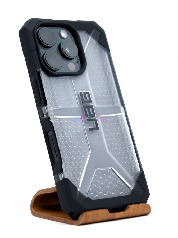Фото Купить Чехол UAG Plasma для iPhone 16 Pro Прозрачный по низкой цене в Санкт-Петербурге