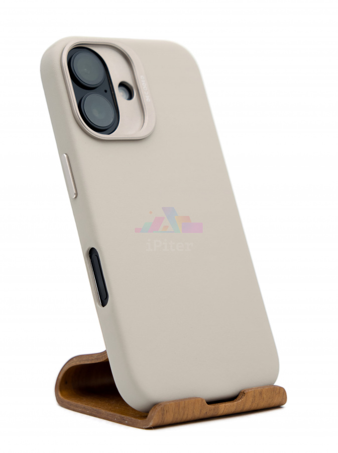 Фото Купить Чехол Decoded Leather with MagSafe для iPhone 16 Бежевый по низкой цене в Санкт-Петербурге