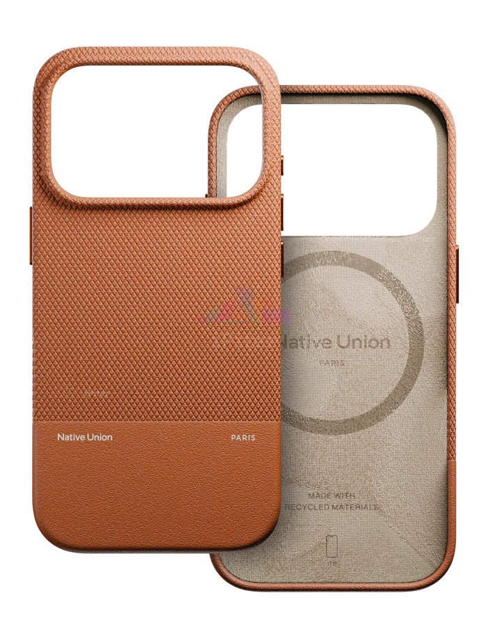 Фото Купить Чехол Native Union Classic case Magnetic для iPhone 17 Pro (Коричневый) по низкой цене в Санкт-Петербурге