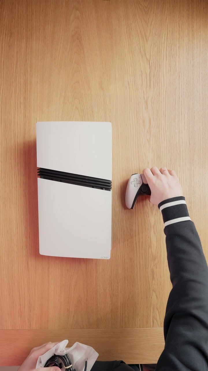 Распаковка Sony Playstation 5 Pro