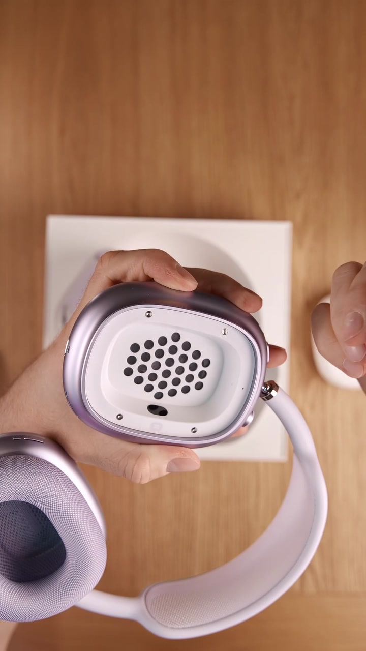 Самый красивый цвет AirPods Max
