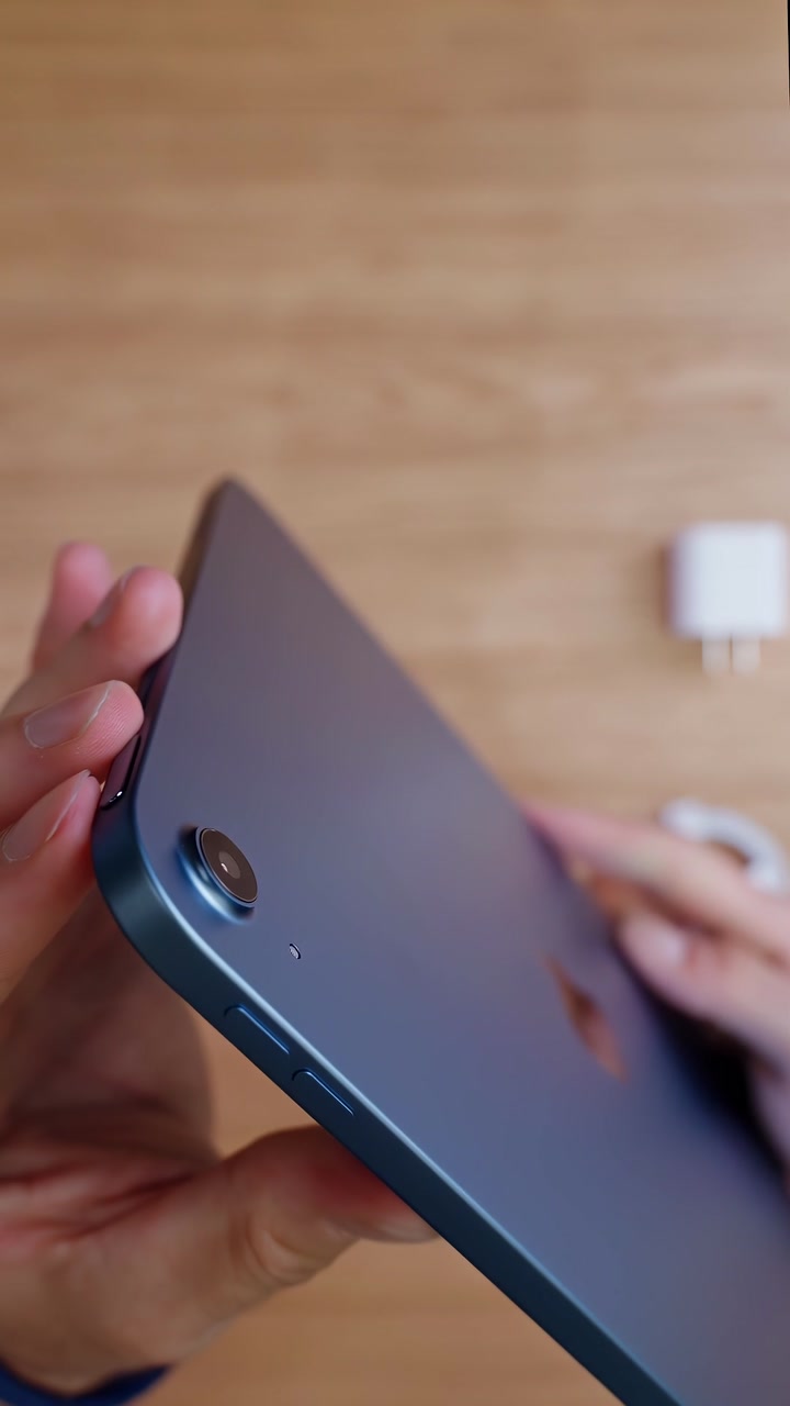 Распаковка iPad 10