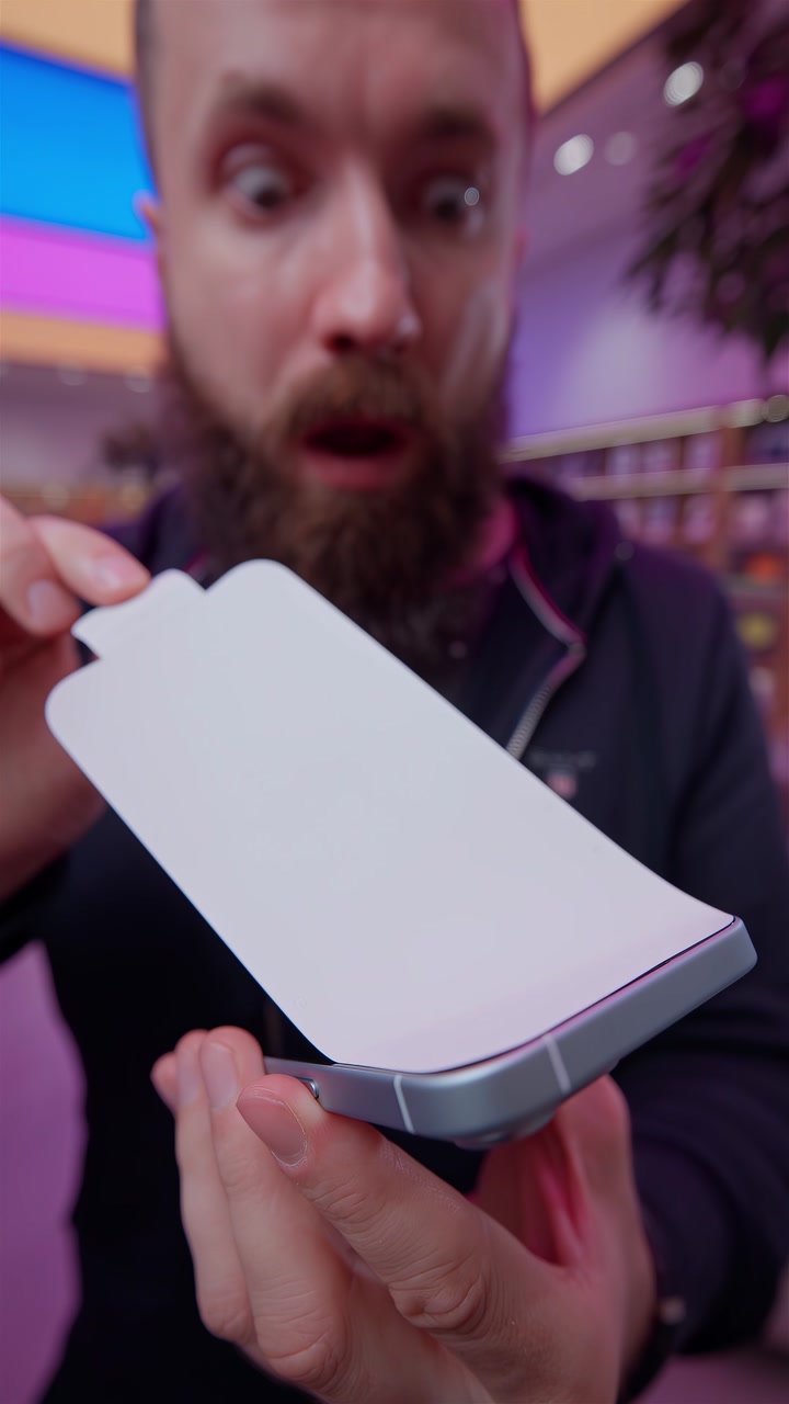 Кто-то покупает iPhone только ради этого ощущения