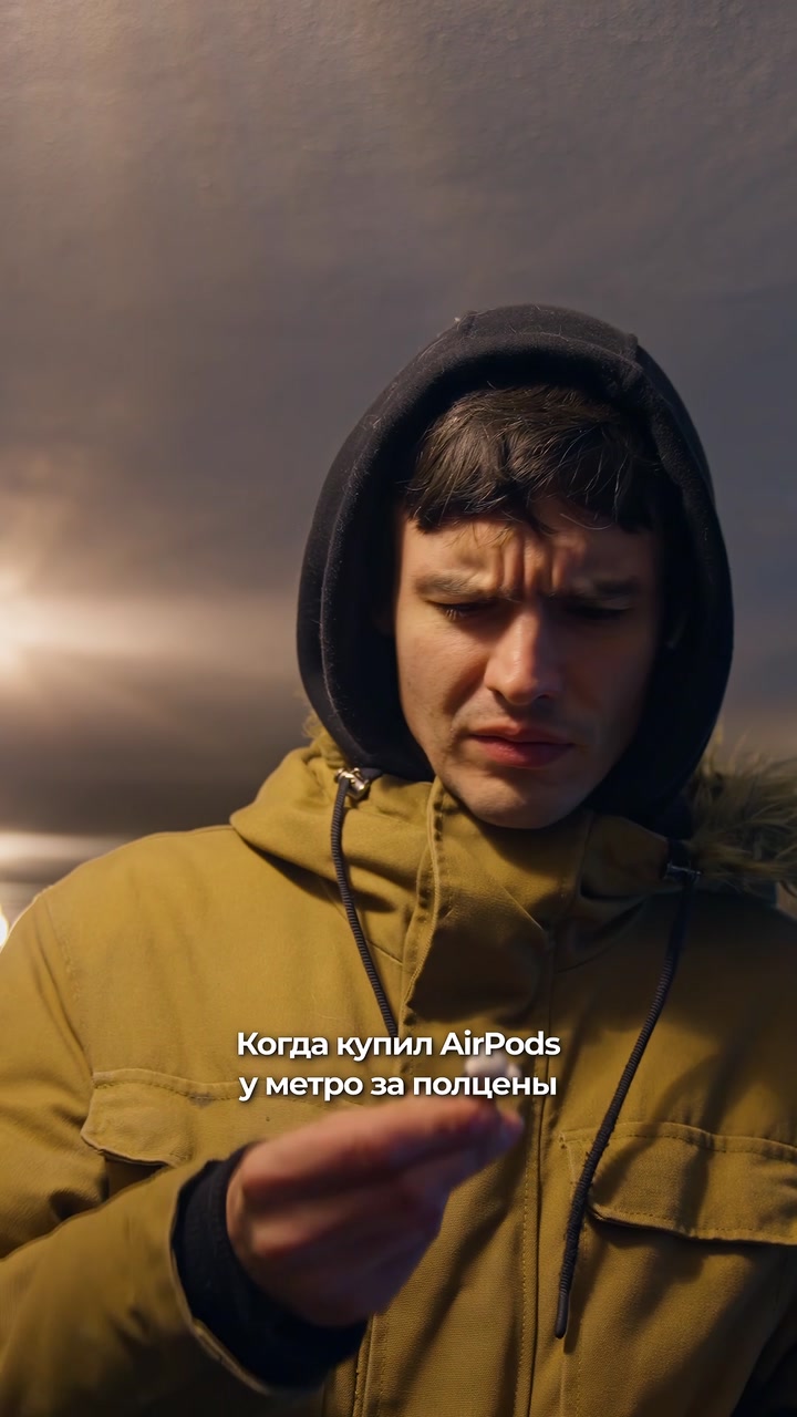 Все сцены в переходе выполнены профессионалами, советуем не повторять..., а сразу идти в iPiter