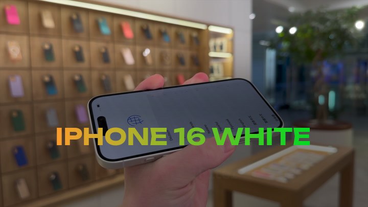 iPhone 16 White