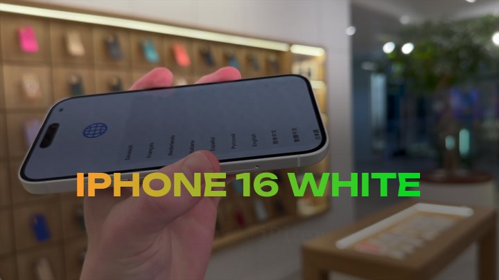 iPhone 16 White