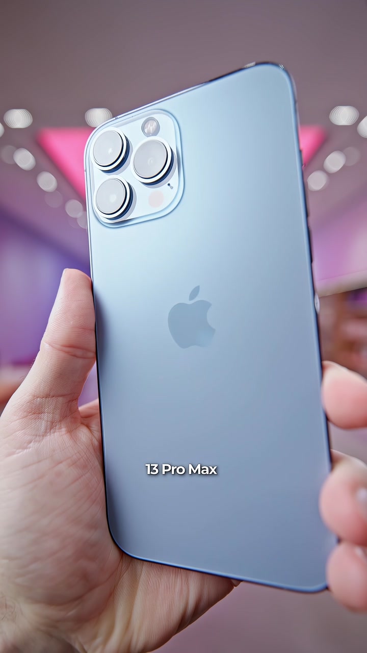 15 Pro Max выглядит побогаче, согласны?