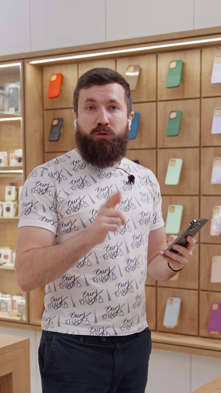 Тебя не слышат при разговоре через наушники? Смотри наш лайфхак про AirPods!