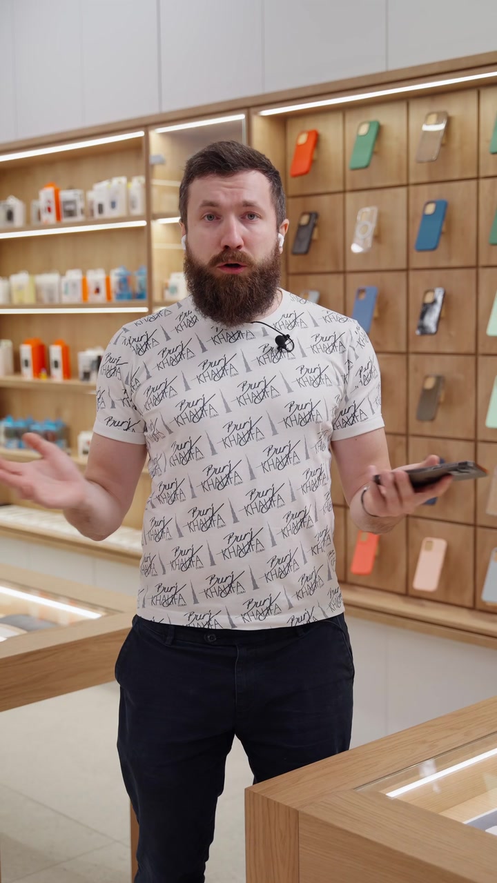 Тебя не слышат при разговоре через наушники? Смотри наш лайфхак про AirPods!