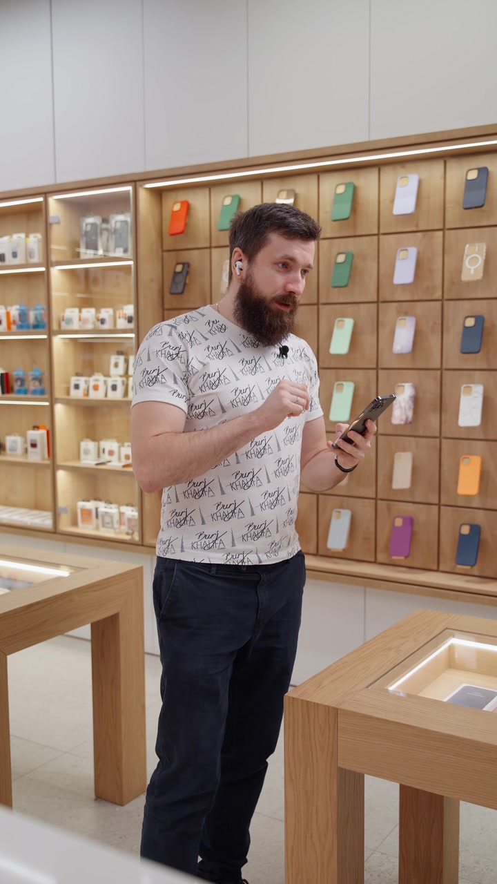 Тебя не слышат при разговоре через наушники? Смотри наш лайфхак про AirPods!