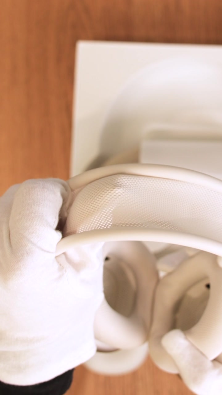 Беспроводные Наушники Apple AirPods Max (2024) Starlight