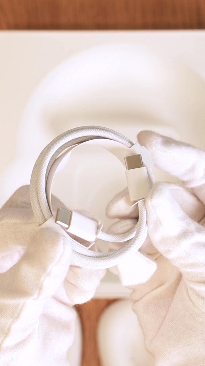 Беспроводные Наушники Apple AirPods Max (2024) Starlight