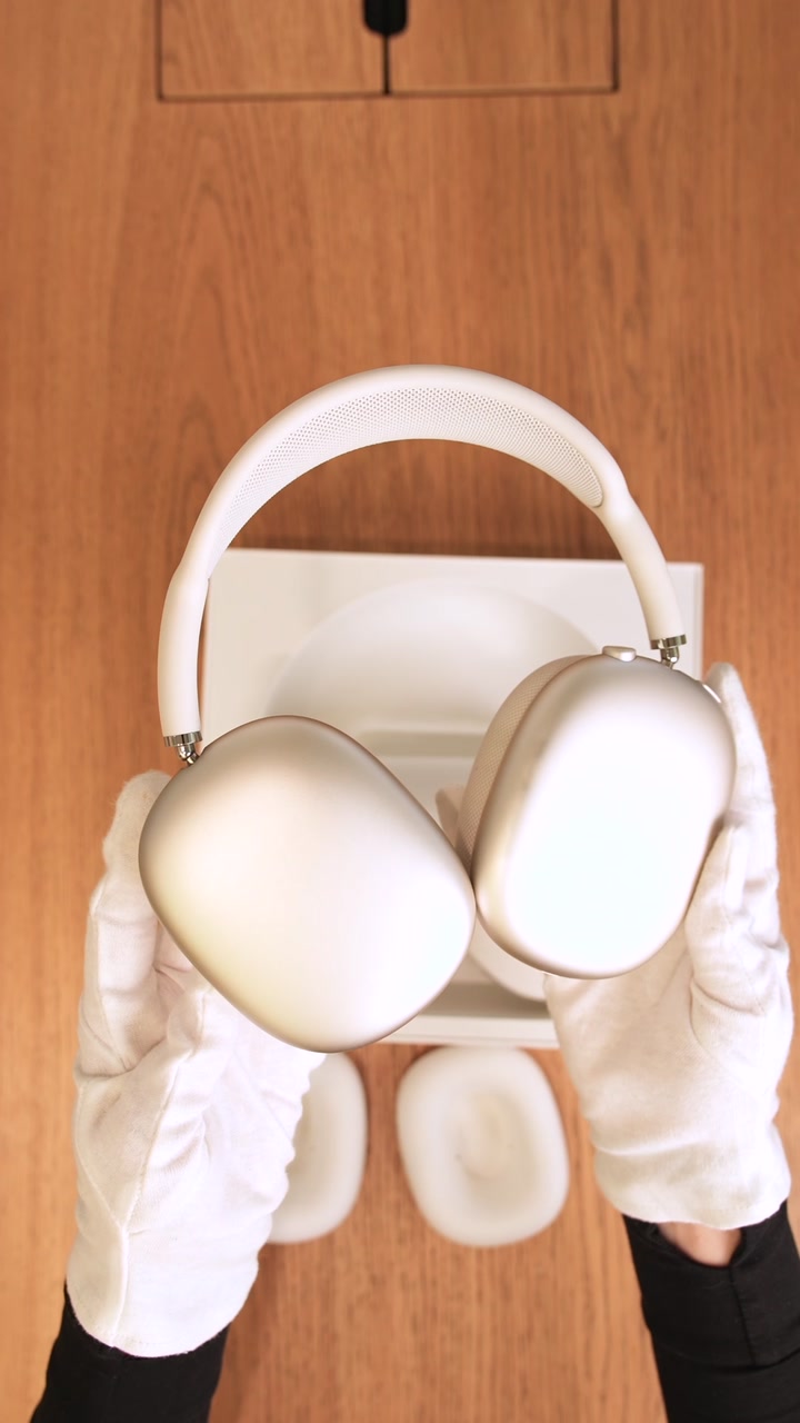 Беспроводные Наушники Apple AirPods Max (2024) Starlight