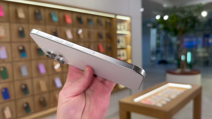 iPhone 16 Pro Max White Titanium