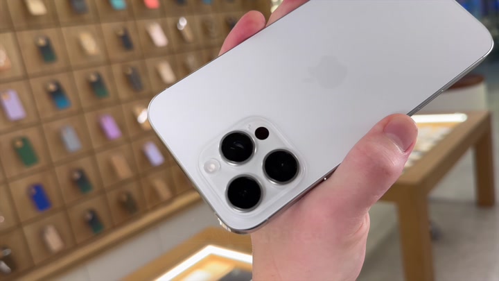 iPhone 16 Pro Max White Titanium