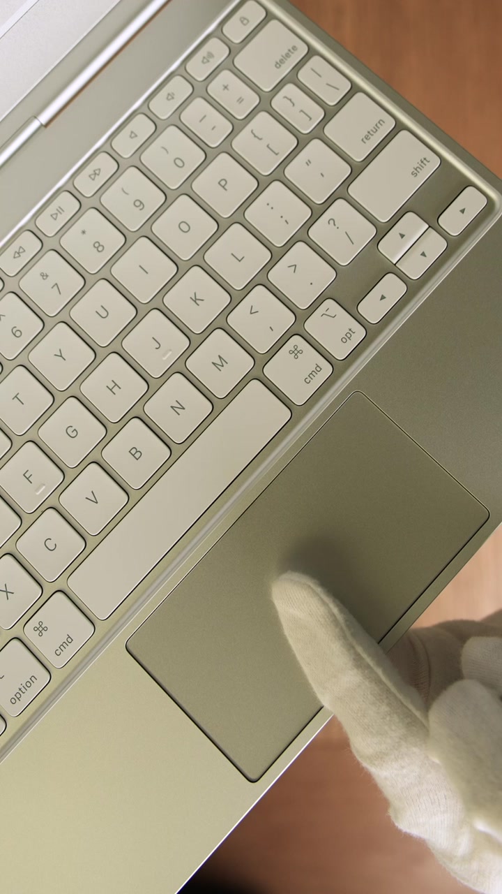 Клавиатура Apple Magic Keyboard для iPad Pro (M4/M5) 11" (MWR03) White