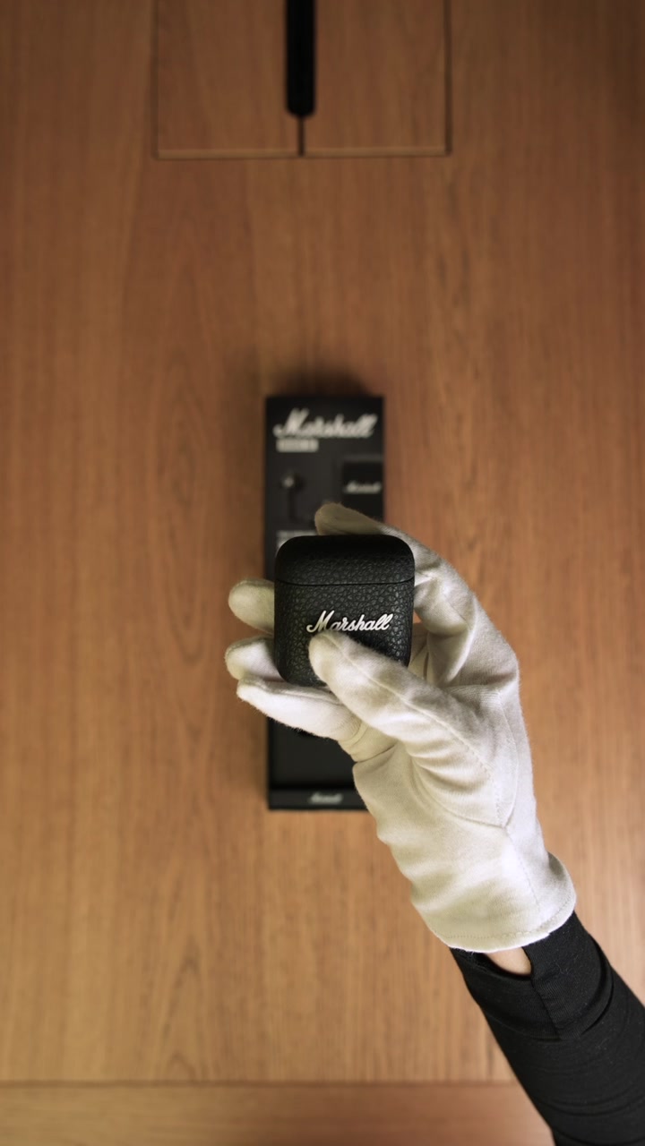 Marshall Minor IV (Black)