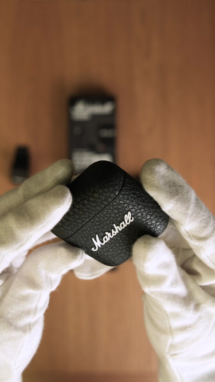 Marshall Minor IV (Black)