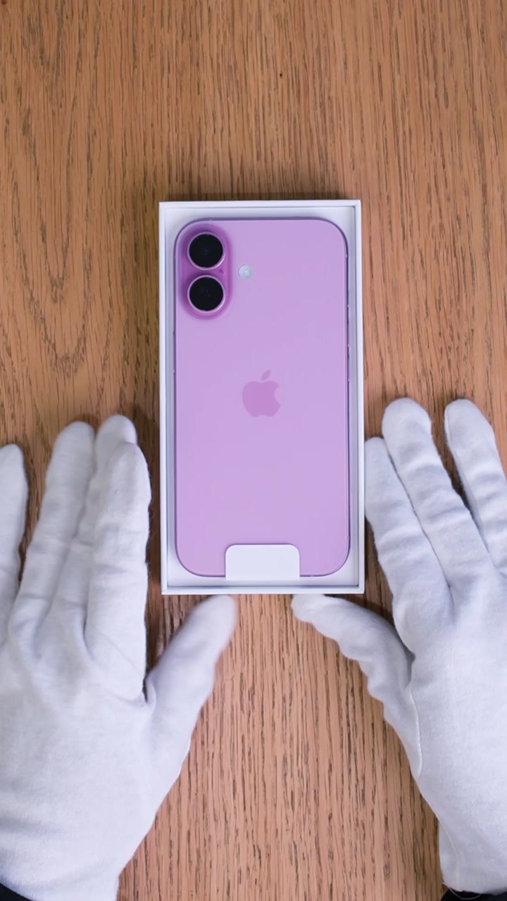 Apple iPhone 16 Pink (Розовый)