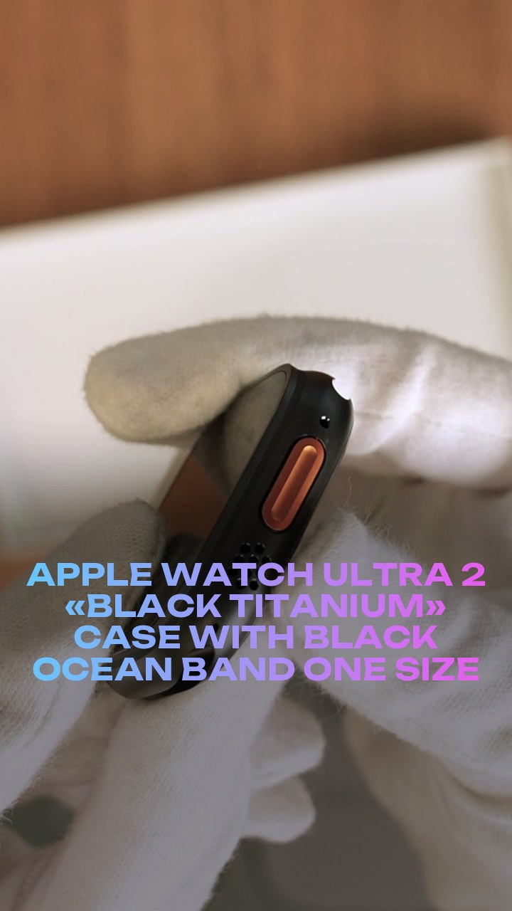 Apple Watch Ultra 2 49 мм «Black Titanium» Case with Black Ocean Band One Size