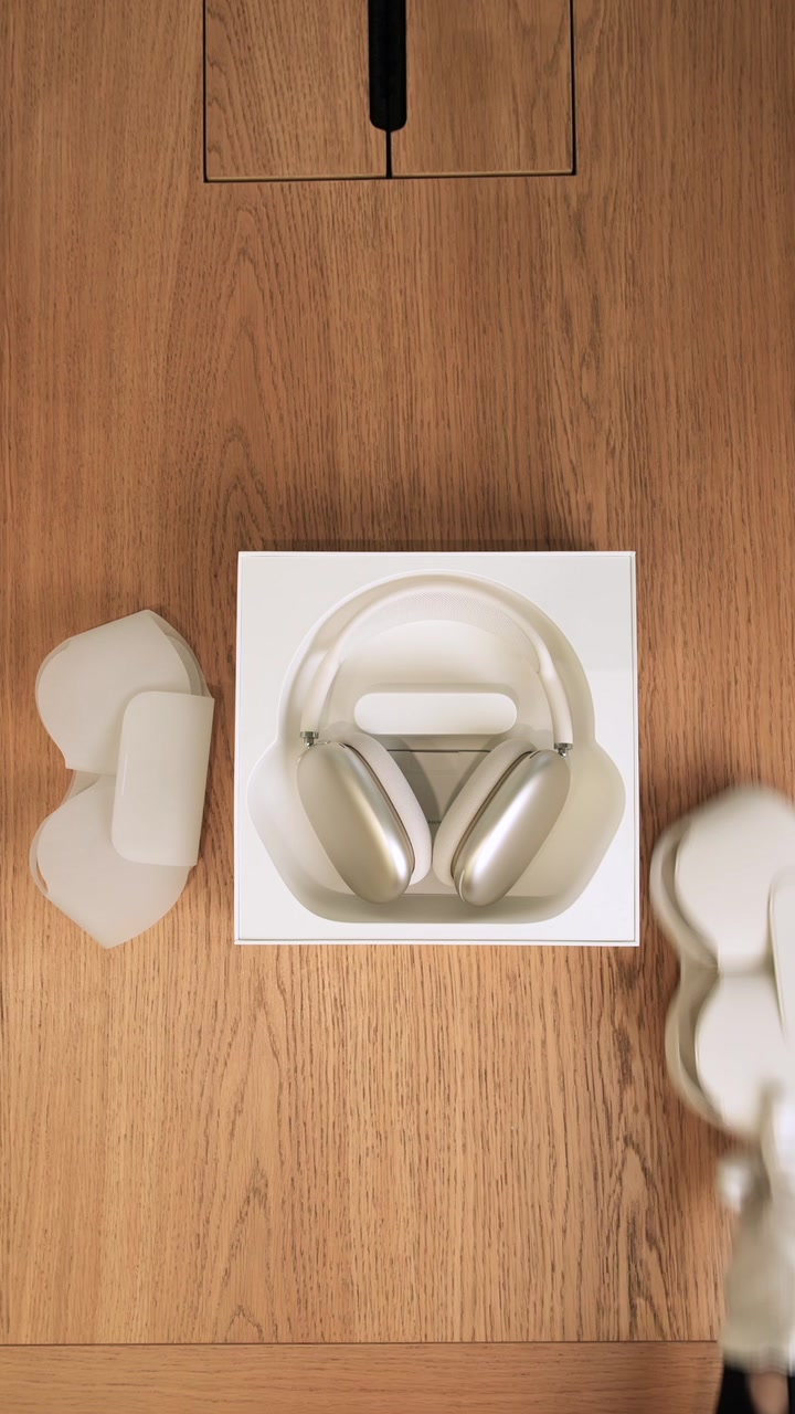 Беспроводные Наушники Apple AirPods Max (2024) Starlight