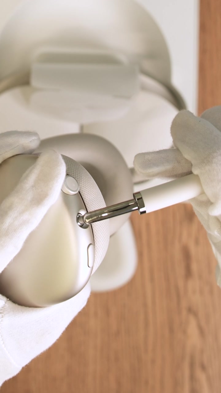 Беспроводные Наушники Apple AirPods Max (2024) Starlight