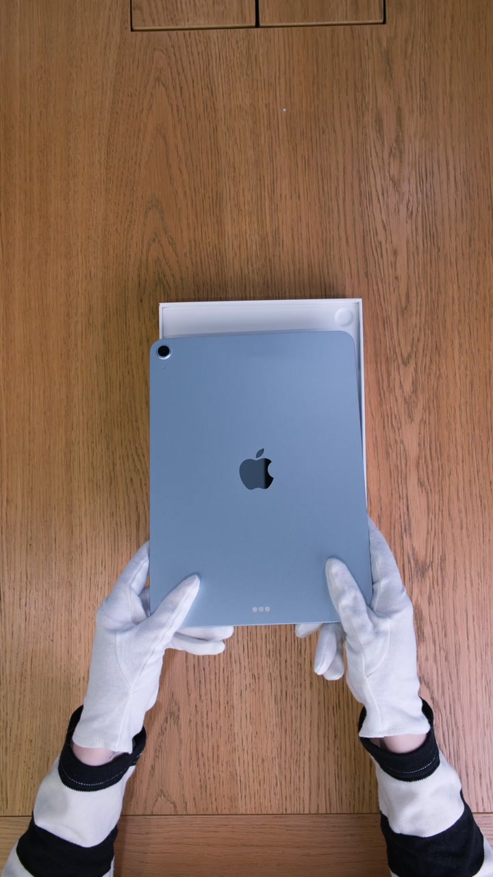Apple iPad Air 7 (2025) 11 дюймов Wi-Fi Blue (Синий)