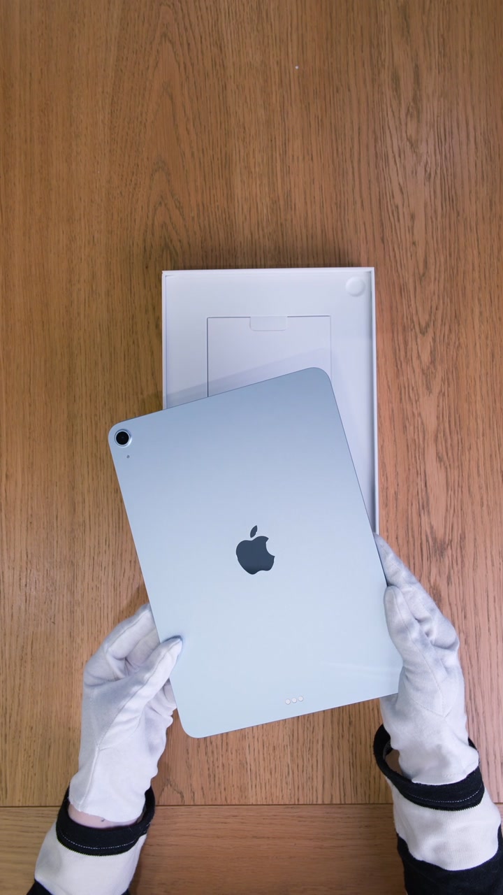 Apple iPad Air 7 (2025) 11 дюймов Wi-Fi Blue (Синий)
