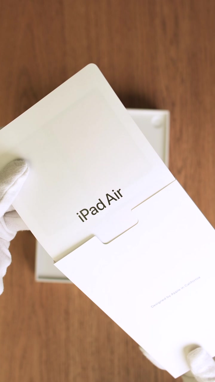 Apple iPad Air 7 (2025) 11 дюймов Wi-Fi Starlight (Сияющая звезда)