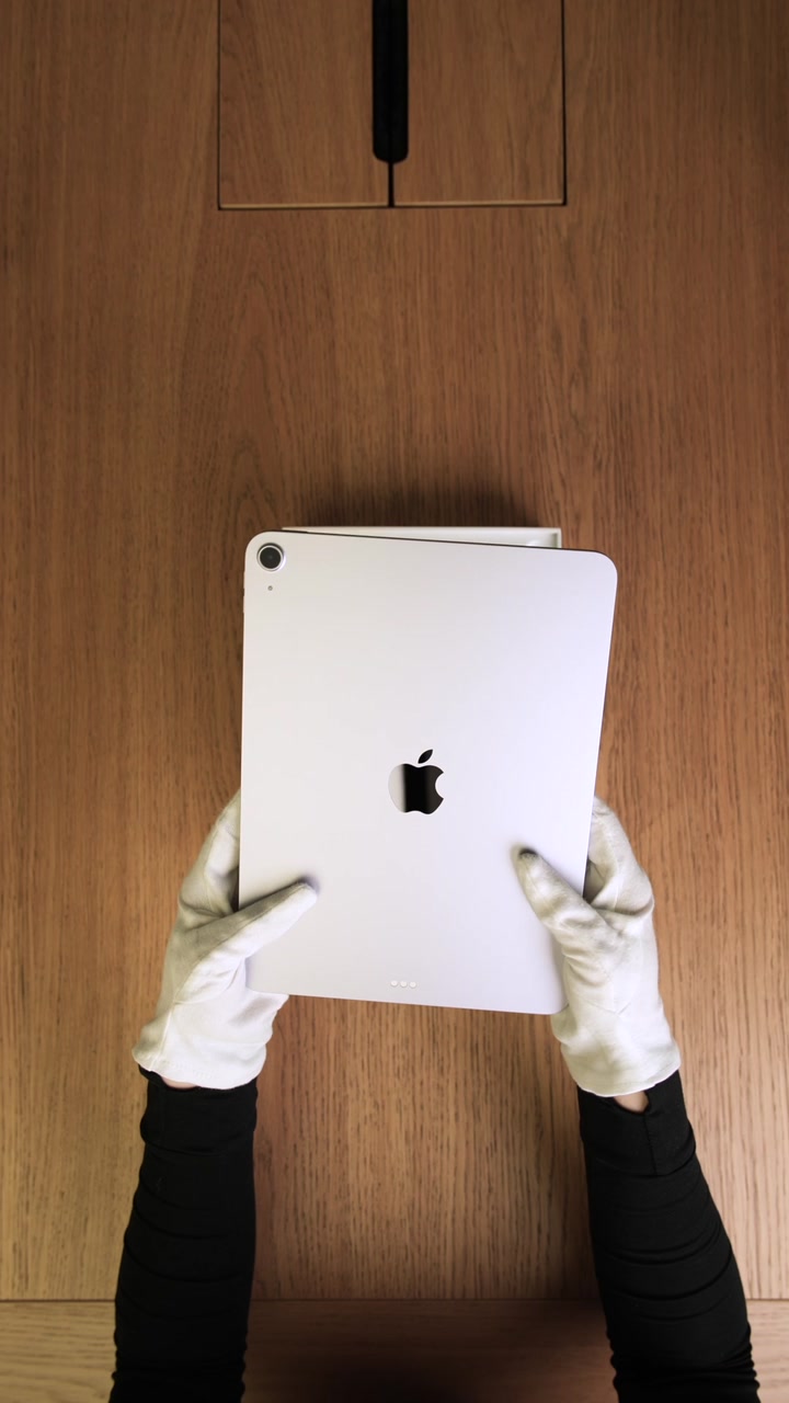 Apple iPad Air 7 (2025) 11 дюймов Wi-Fi Purple (Фиолетовый)