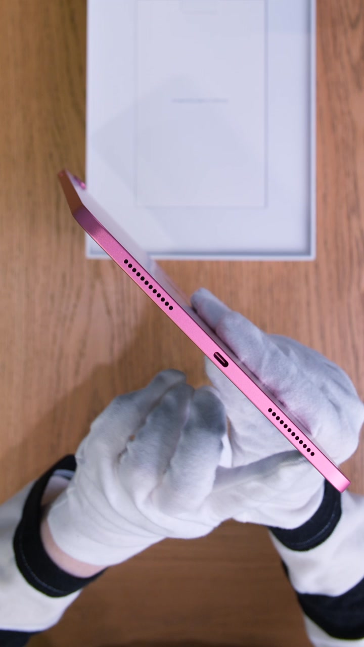 Apple iPad 11 (2025) Wi-Fi Pink (Розовый)