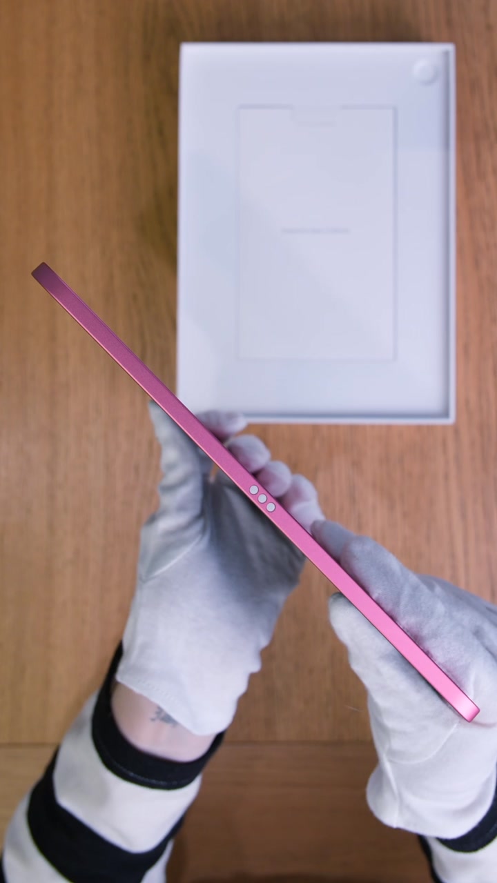 Apple iPad 11 (2025) Wi-Fi Pink (Розовый)