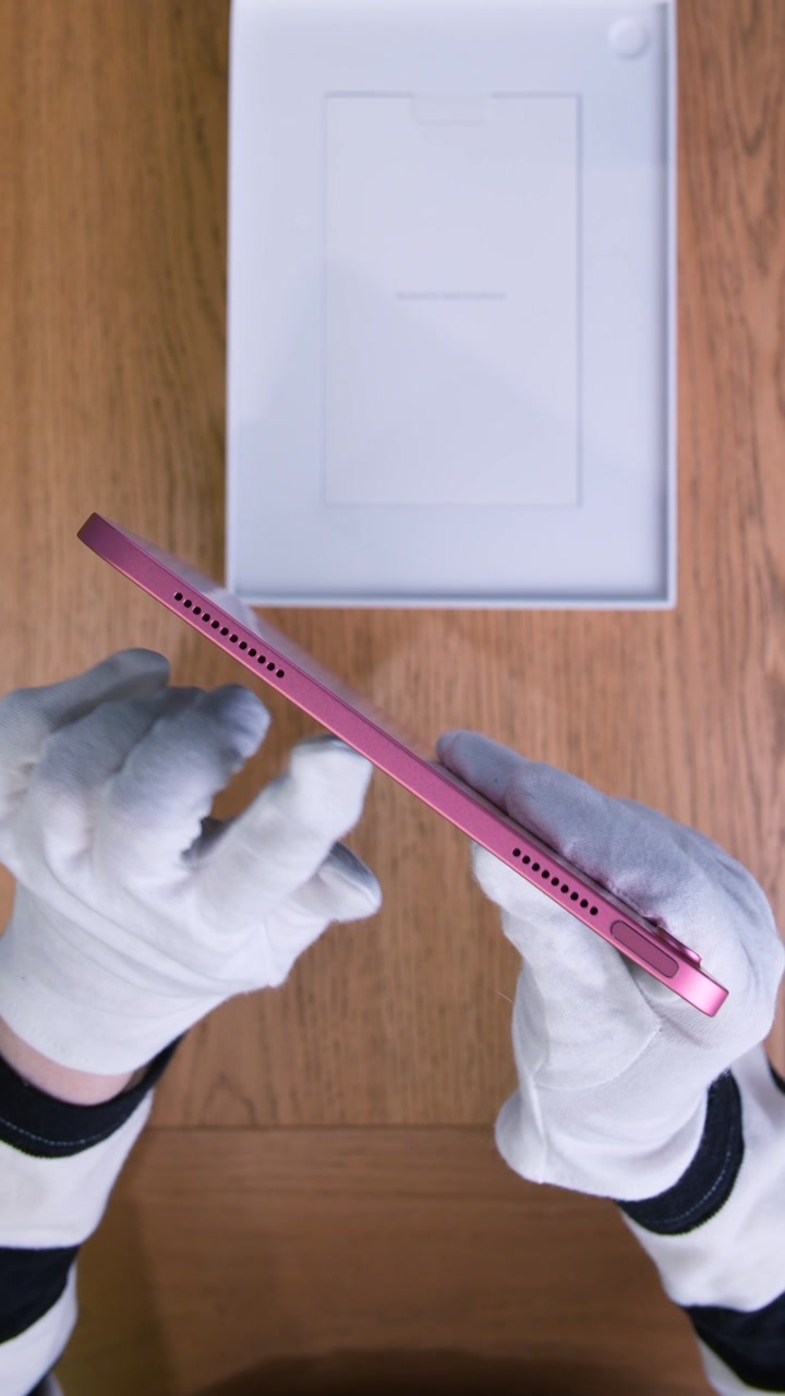 Apple iPad 11 (2025) Wi-Fi Pink (Розовый)