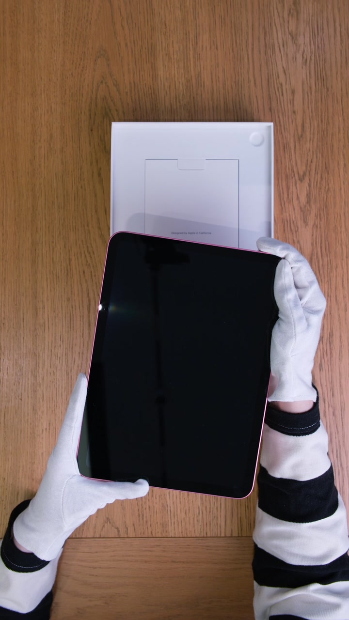 Apple iPad 11 (2025) Wi-Fi Pink (Розовый)