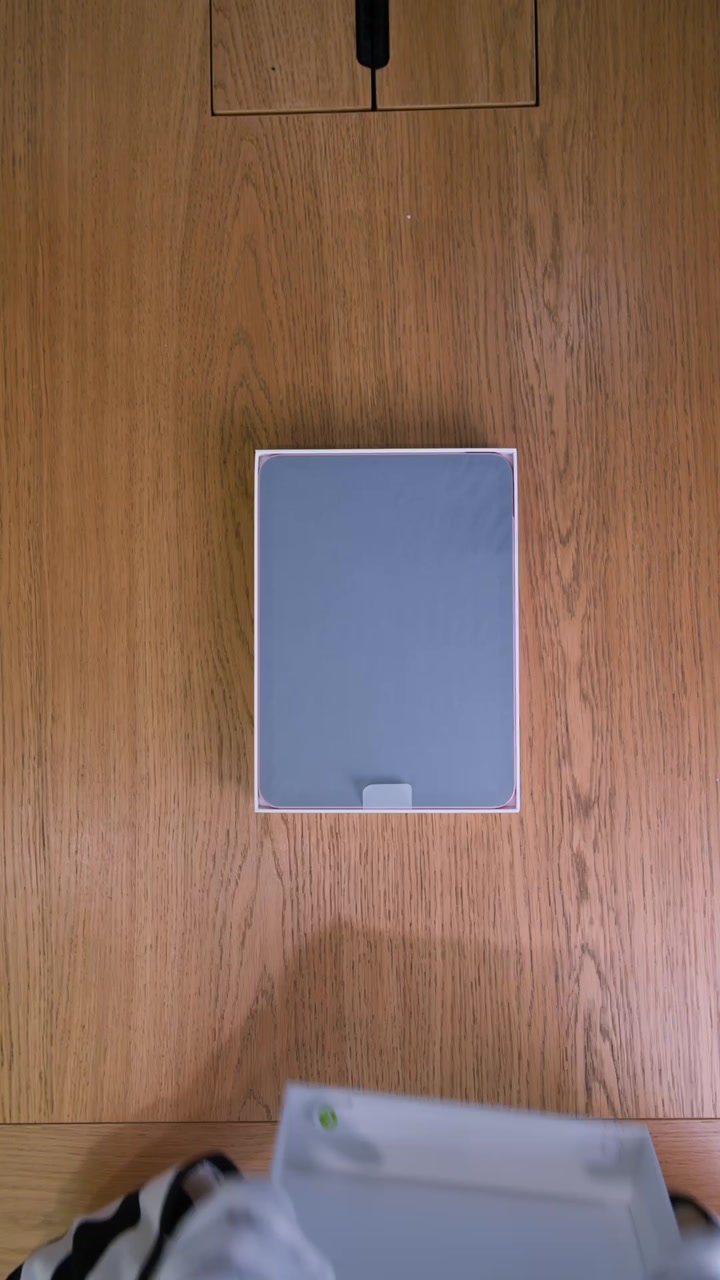 Apple iPad 11 (2025) Wi-Fi Pink (Розовый)
