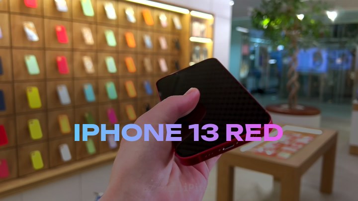 iPhone 13 Red