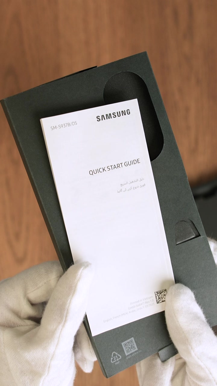 Смартфон Samsung Galaxy S25 Edge (Titanium Icyblue) SM-S937 (Dual Nano-sim + eSim)