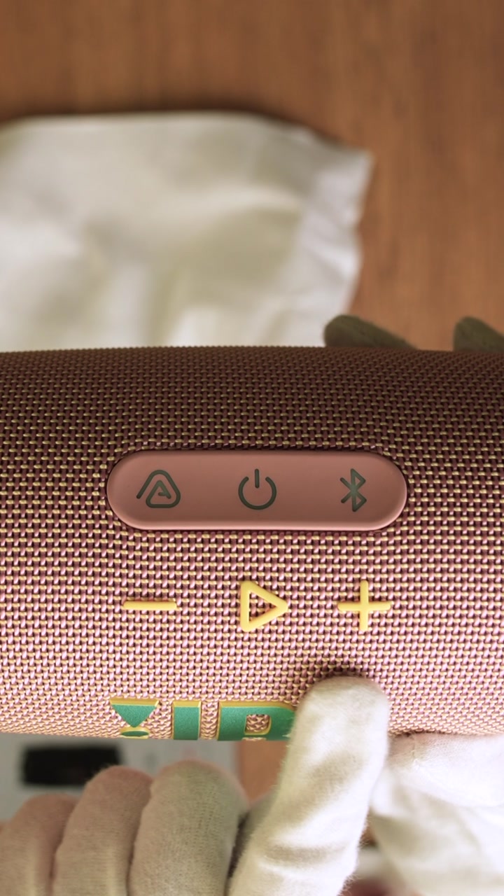 JBL Charge 6 (Розовый)