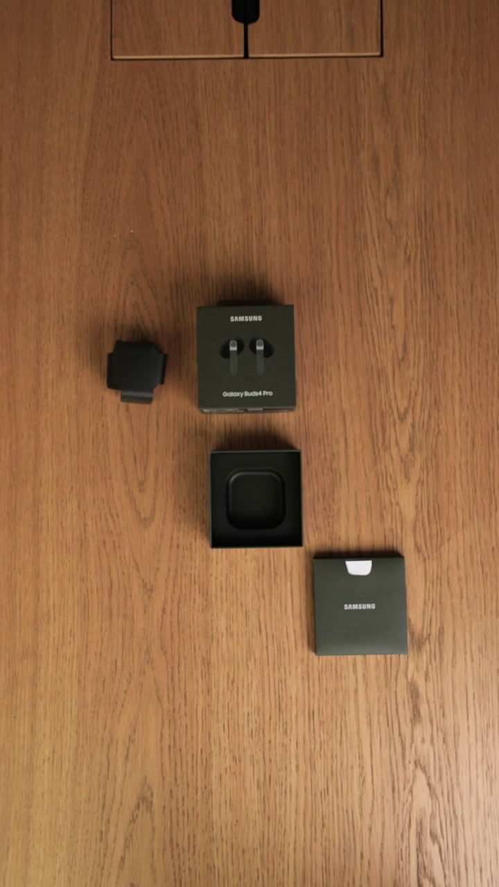 Samsung Galaxy Buds 4 Pro (Black) SM-R640