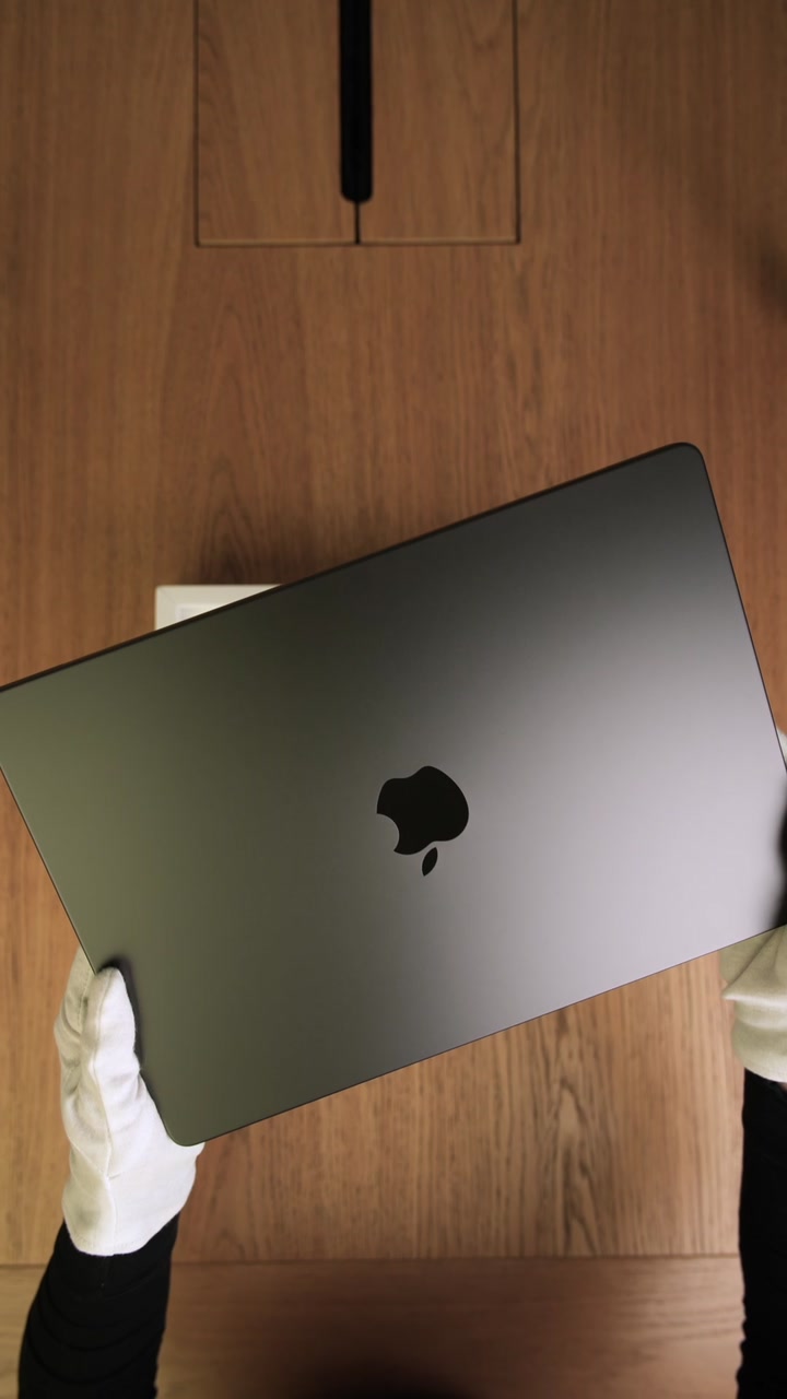MacBook Pro 14'' Space Black