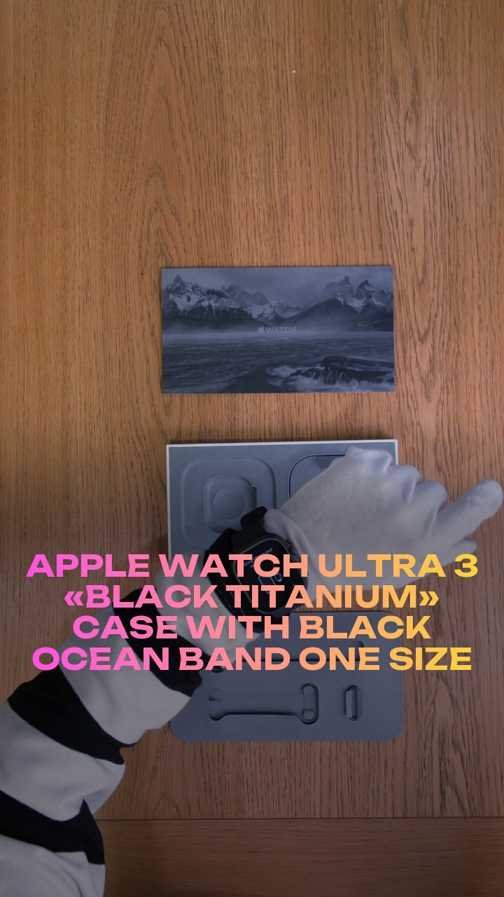 Apple Watch Ultra 3 49 мм «Black Titanium» Case with Black Ocean Band One Size