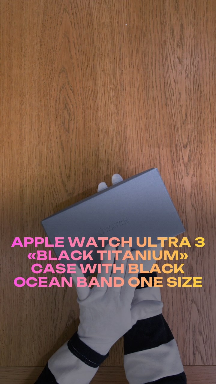 Apple Watch Ultra 3 49 мм «Black Titanium» Case with Black Ocean Band One Size
