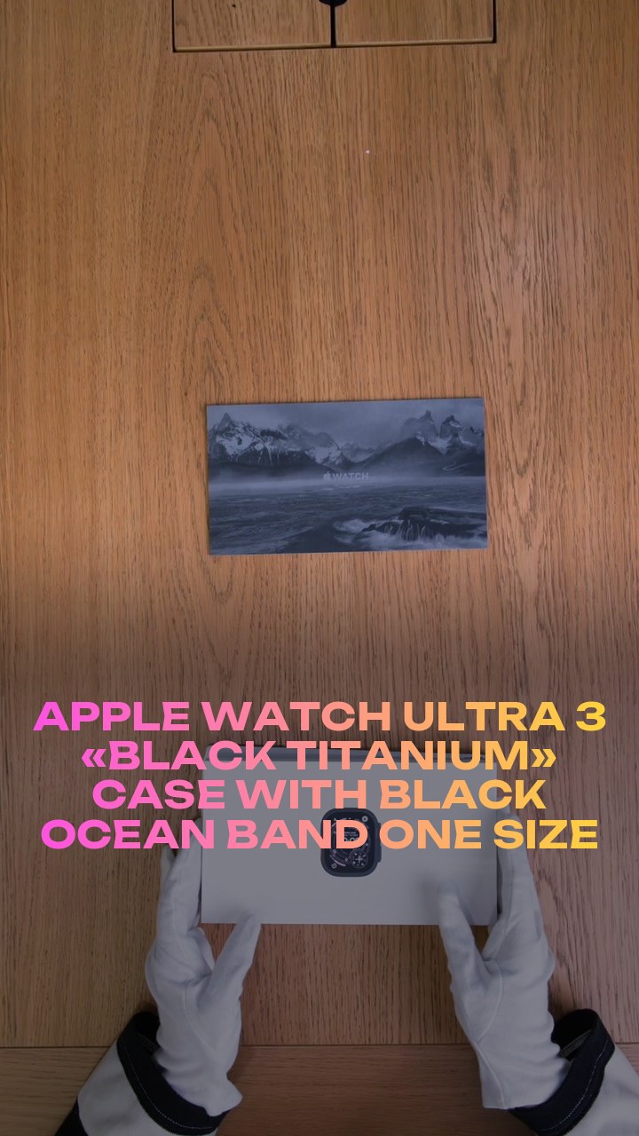 Apple Watch Ultra 3 49 мм «Black Titanium» Case with Black Ocean Band One Size