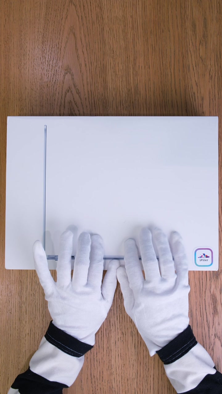 Apple MacBook Air 13 (2026) M5 Sky Blue