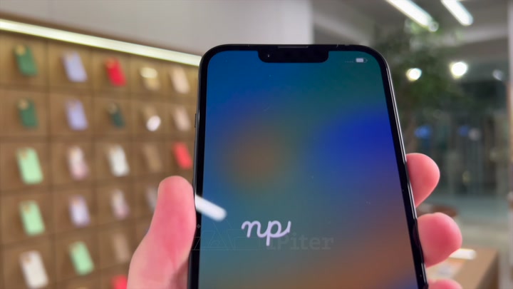 iPhone 14 Midnight