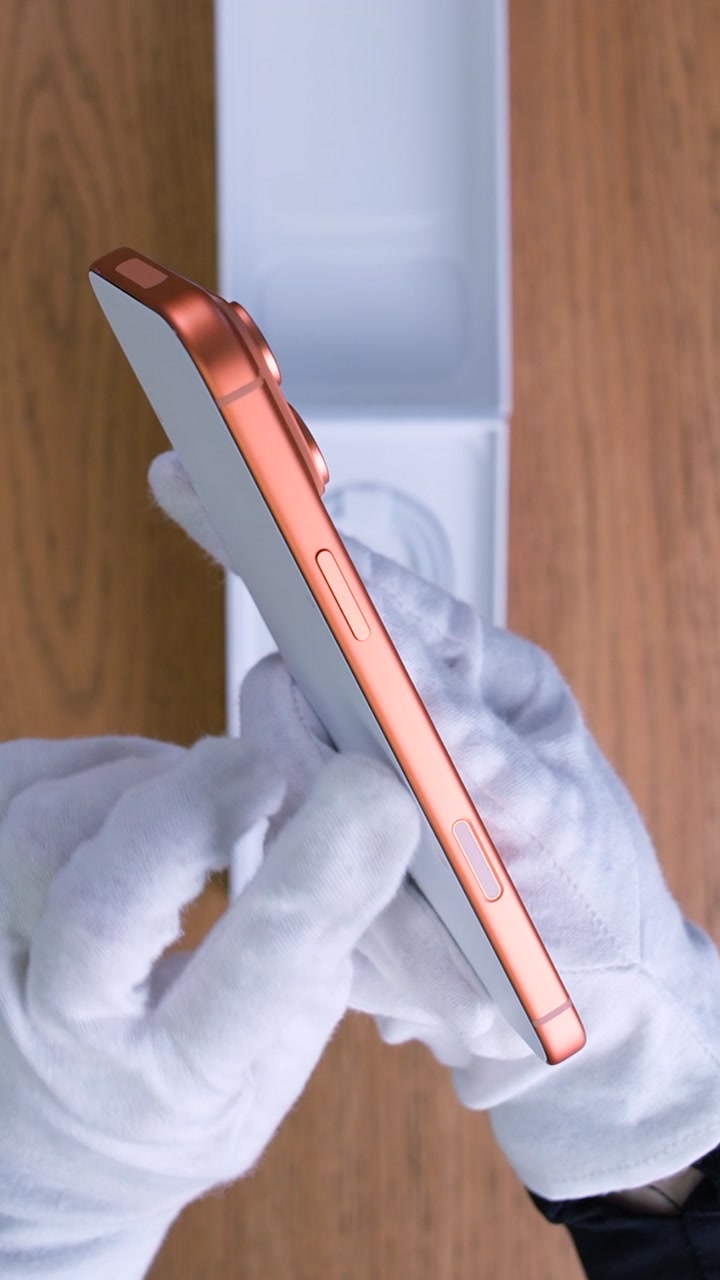 Apple iPhone 17 Pro Max Cosmic Orange (Оранжевый) eSim + eSim