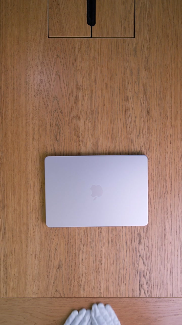 Apple MacBook Neo (2026) A18 Pro (6CPU/5GPU/8GB/512GB) Blush (MHFJ4)
