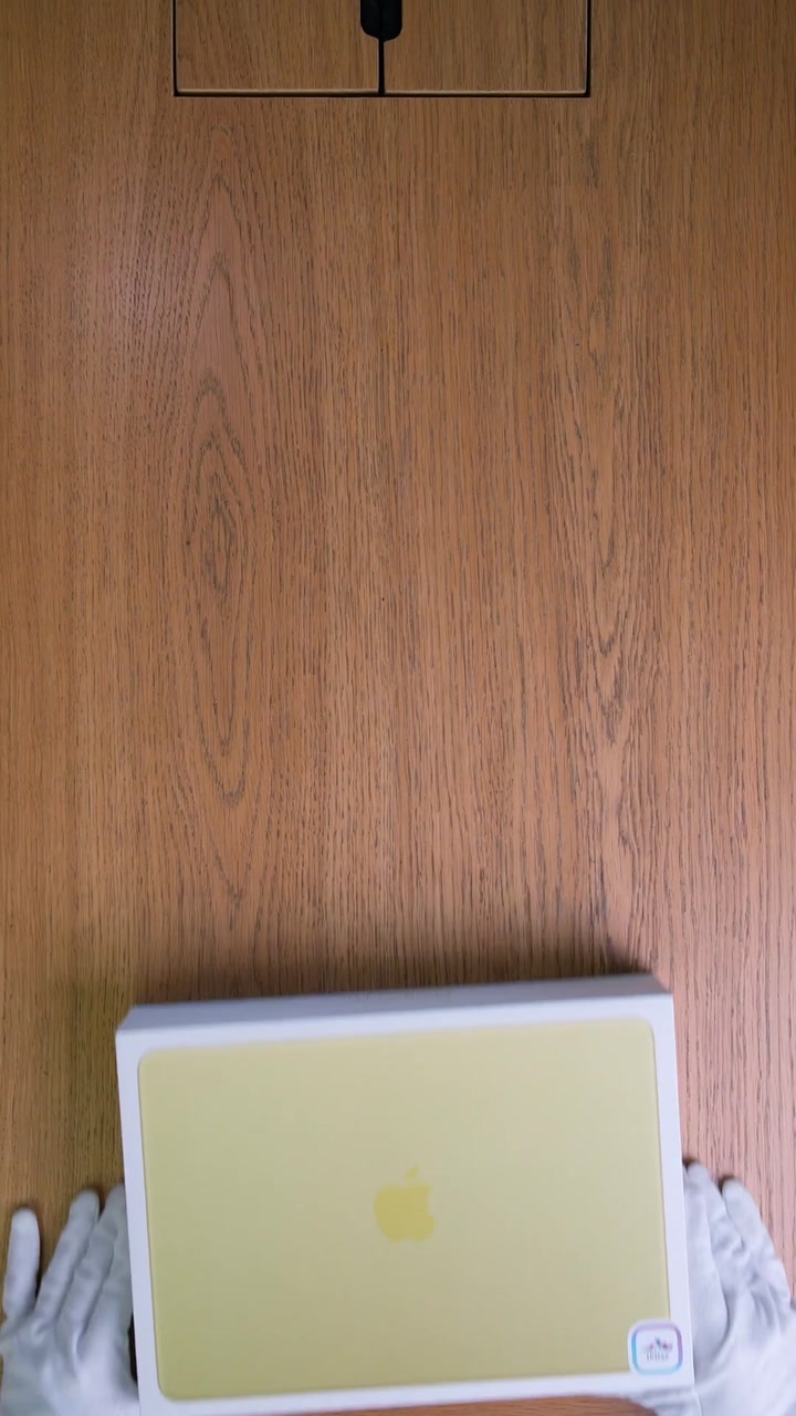 Apple MacBook Neo (2026) A18 Pro (6CPU/5GPU/8GB/512GB) Citrus (MHFE4)