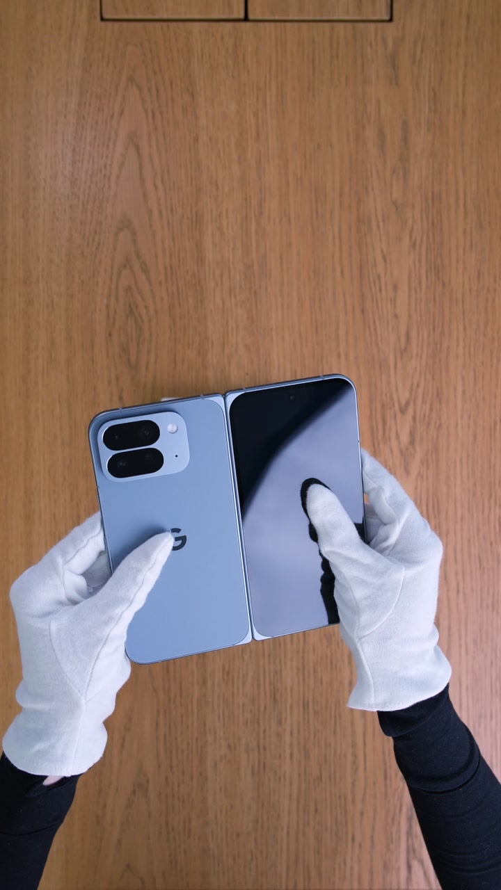Смартфон Google Pixel 10 Pro Fold (Moonstone) Nano-sim + eSim