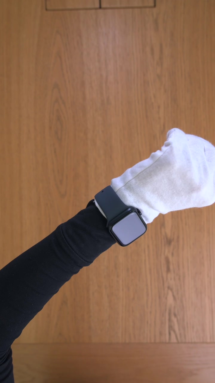 Apple Watch SE (2024) 44 мм Корпус из алюминия «Midnight» Спортивный ремешок S/M «Midnight»